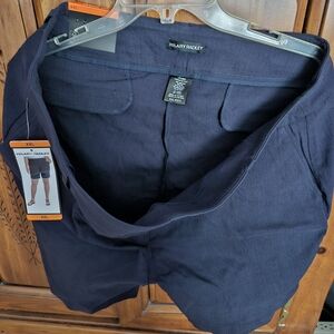 Hilary Radley Navy Shorts XXL